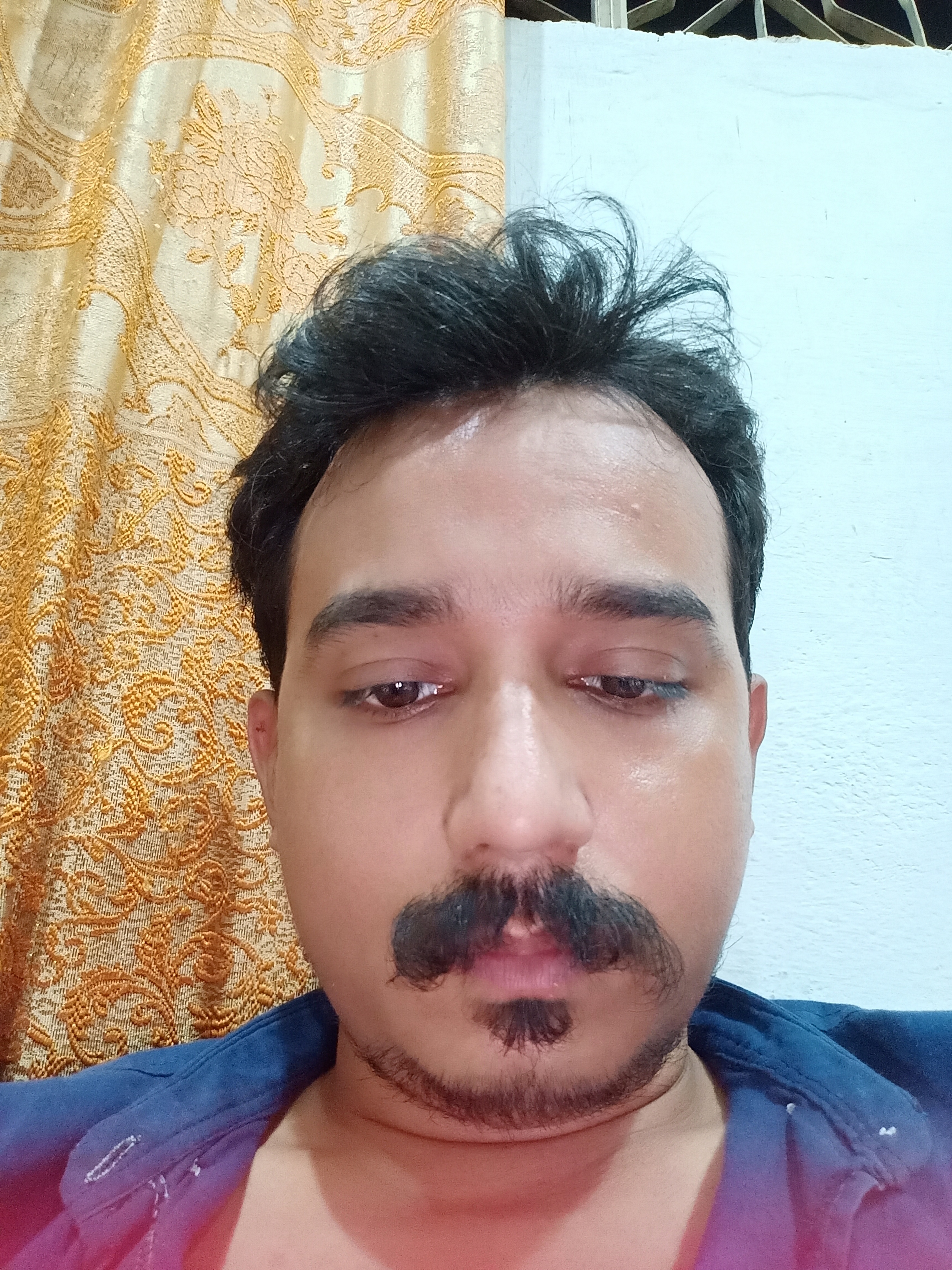 sohaib suit wala logo